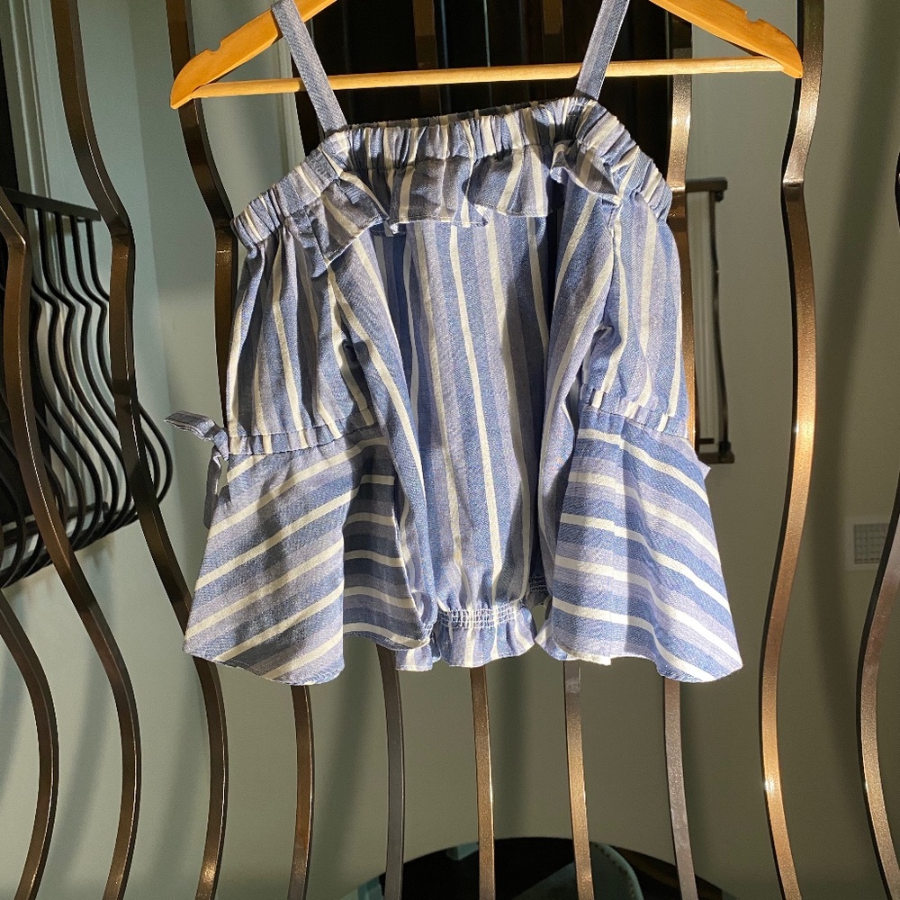 kids blue striped cold shoulder ruffle top